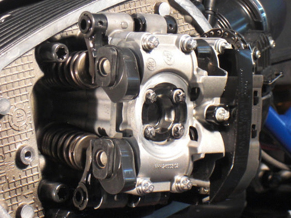 R1.jpg