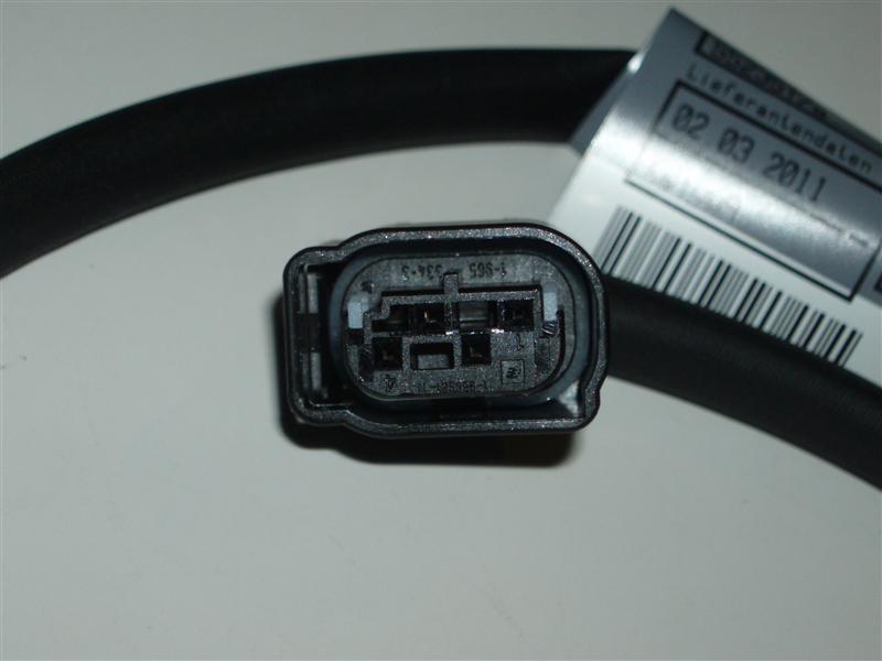 61127688147_3_B.jpg