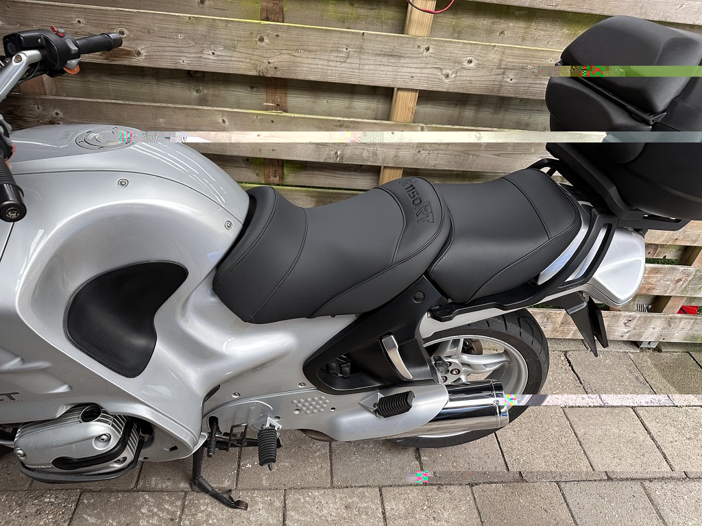 Motor zadel 01.jpeg